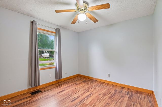 10373 WHISPERING WINDS, Indianapolis, IN 46234