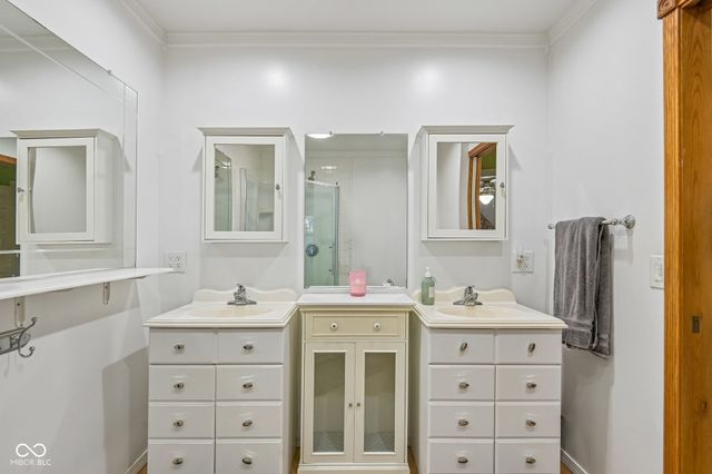 10373 WHISPERING WINDS, Indianapolis, IN 46234