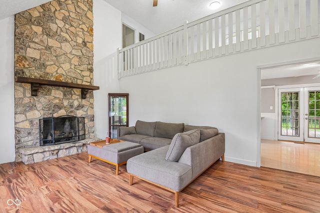 10373 WHISPERING WINDS, Indianapolis, IN 46234