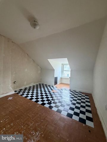 320 MILLER ST, Reading, PA 19602