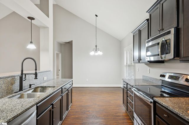 30 Caperton Way, Greer, SC 29651