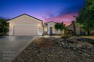 9226 Lucchesi Dr, Sacramento, CA 95829