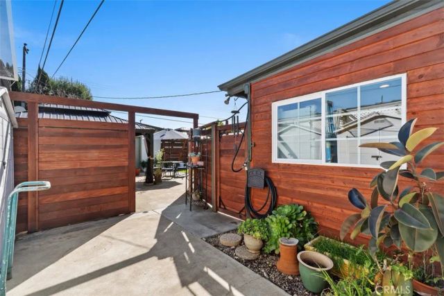 20292 RIVERSIDE, Newport Beach, CA 92707