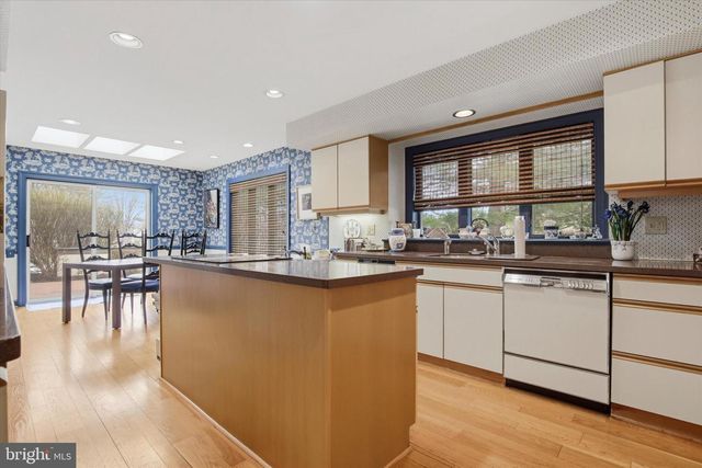 12 WITHERS LN, Blue Bell, PA 19422