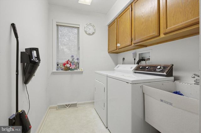 12 WITHERS LN, Blue Bell, PA 19422