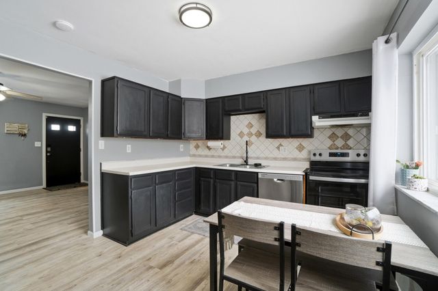 87 Coreta Drive, Florence, KY 41042