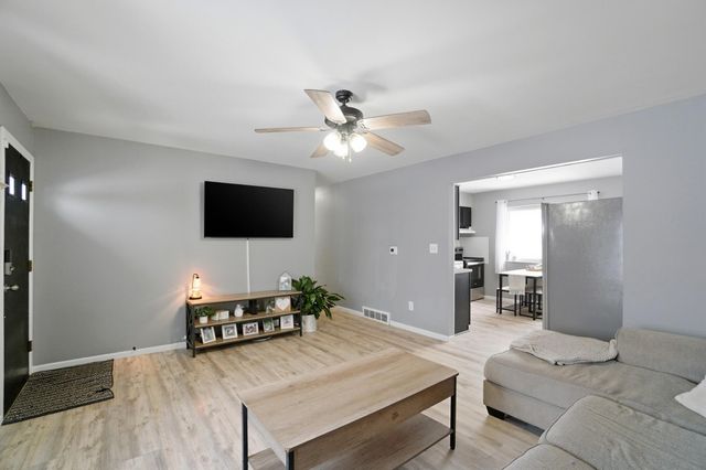 87 Coreta Drive, Florence, KY 41042