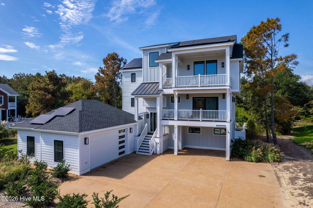 Image 1 of property listing at 768 Hunt Club Drive, Corolla, NC 27927