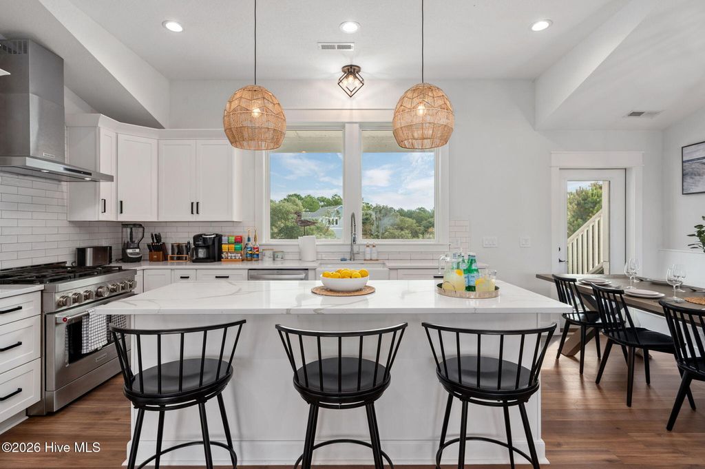 Image 18 of property listing at 768 Hunt Club Drive, Corolla, NC 27927