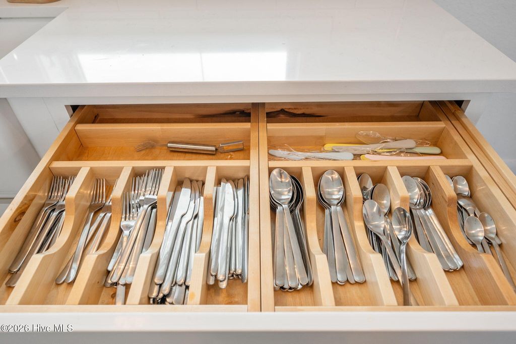 Image 20 of property listing at 768 Hunt Club Drive, Corolla, NC 27927