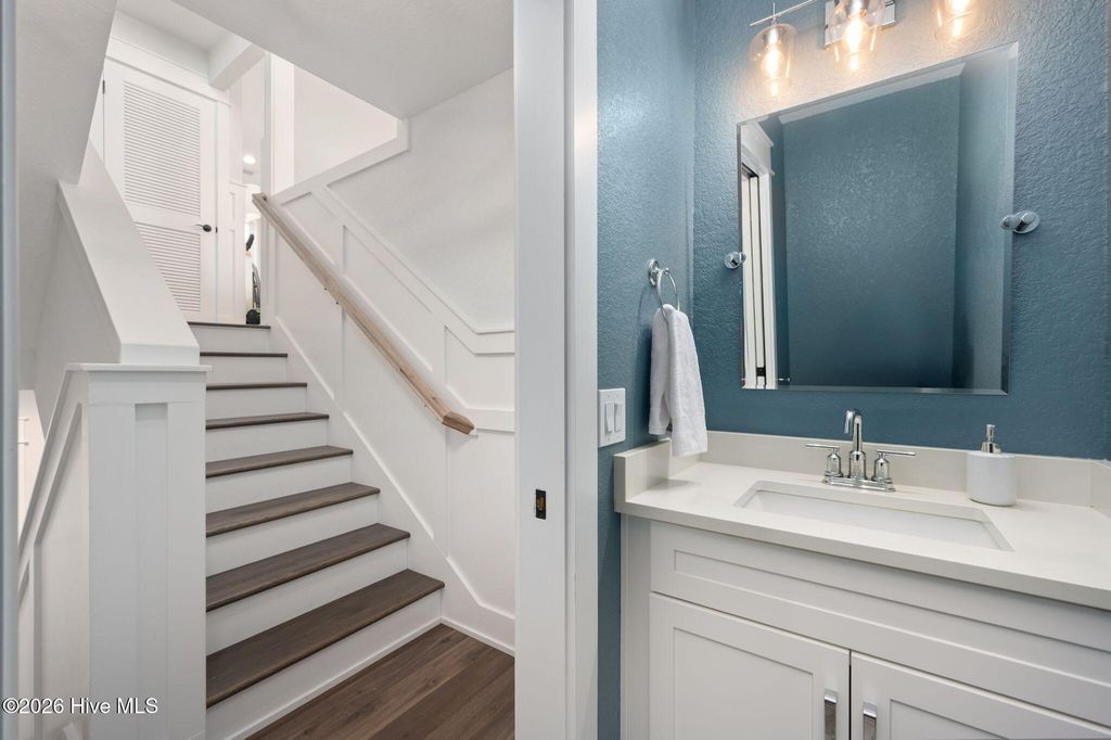 Image 29 of property listing at 768 Hunt Club Drive, Corolla, NC 27927