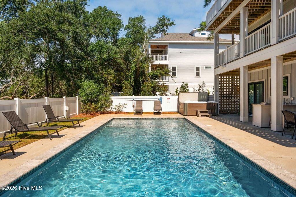 Image 64 of property listing at 768 Hunt Club Drive, Corolla, NC 27927