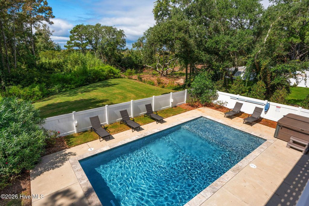 Image 66 of property listing at 768 Hunt Club Drive, Corolla, NC 27927