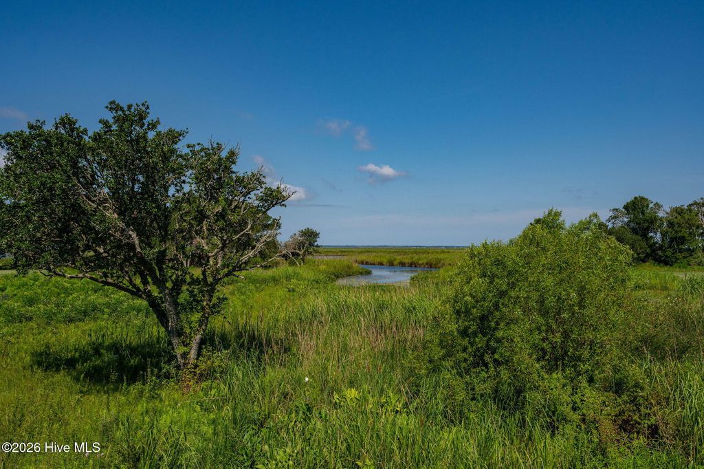 Image 76 of property listing at 768 Hunt Club Drive, Corolla, NC 27927