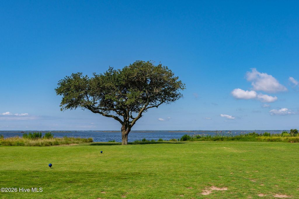 Image 80 of property listing at 768 Hunt Club Drive, Corolla, NC 27927