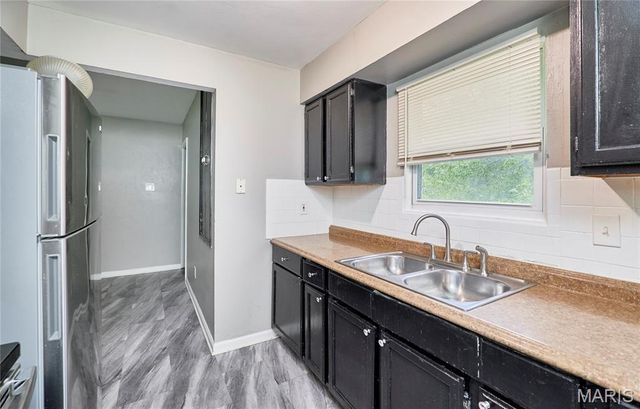 10132 Cavalier Court, St Louis, MO 63136