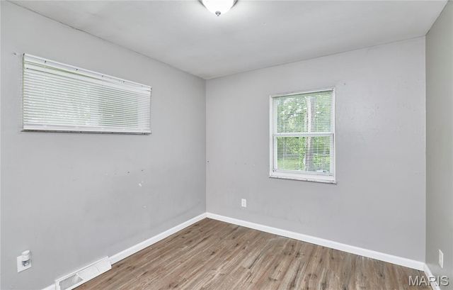 10132 Cavalier Court, St Louis, MO 63136