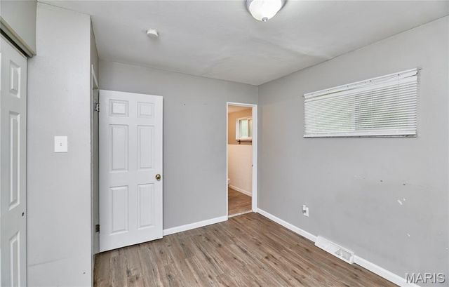 10132 Cavalier Court, St Louis, MO 63136