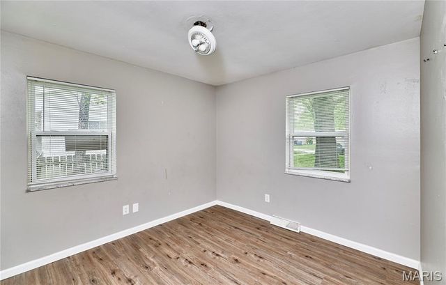 10132 Cavalier Court, St Louis, MO 63136