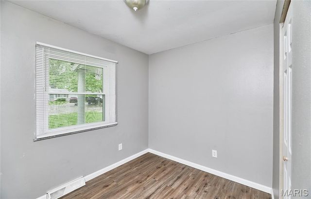 10132 Cavalier Court, St Louis, MO 63136