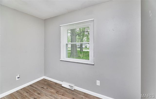 10132 Cavalier Court, St Louis, MO 63136