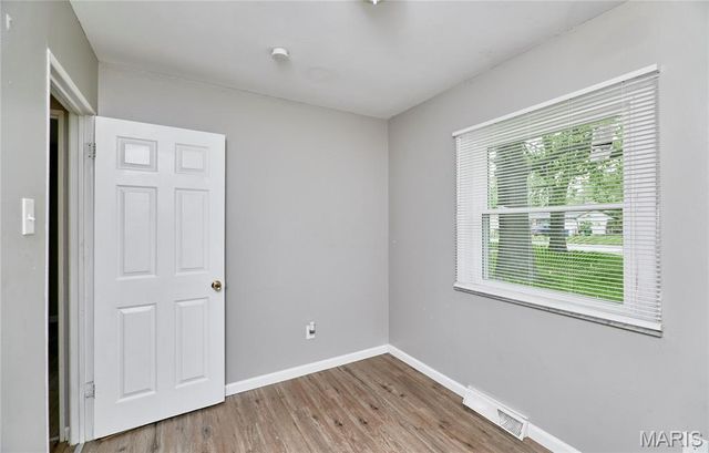 10132 Cavalier Court, St Louis, MO 63136