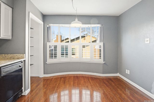 7711 Callaghan Rd Apt 404, San Antonio, TX 78229