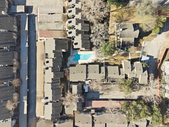 7711 Callaghan Rd Apt 404, San Antonio, TX 78229