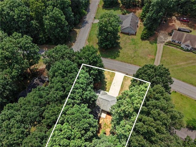 50 Mountainside Lane, Covington, GA 30016