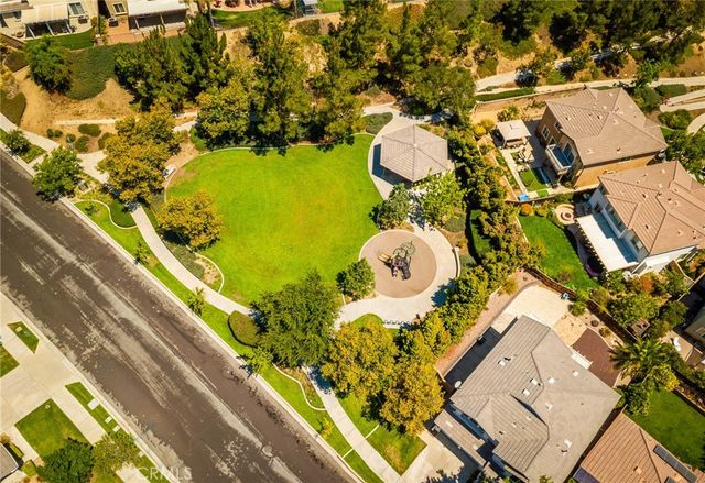 33320 Wallace Way, Yucaipa, CA 92399