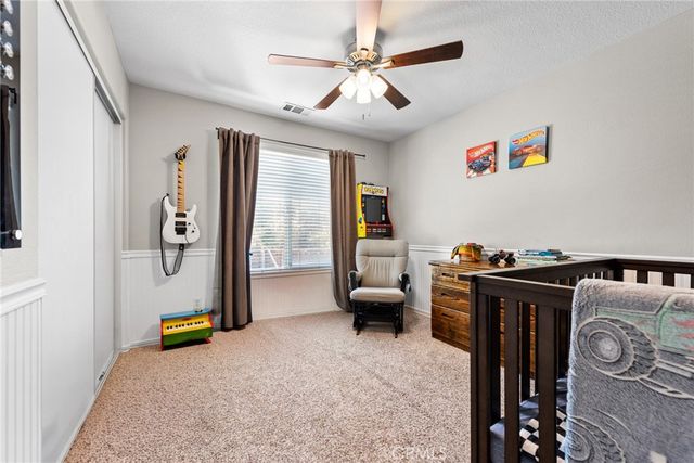 33320 Wallace Way, Yucaipa, CA 92399