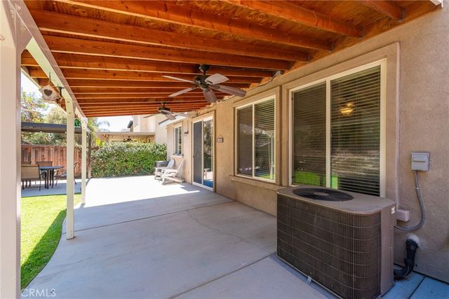 33320 Wallace Way, Yucaipa, CA 92399