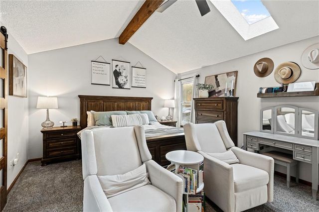 8032 N Everton Avenue, Kansas City, MO 64152