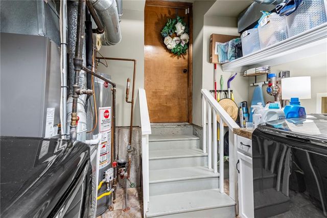 8032 N Everton Avenue, Kansas City, MO 64152