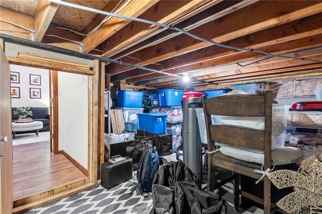 8032 N Everton Avenue, Kansas City, MO 64152