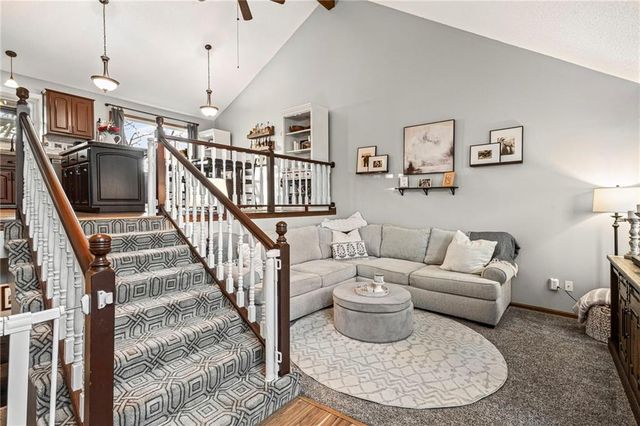 8032 N Everton Avenue, Kansas City, MO 64152