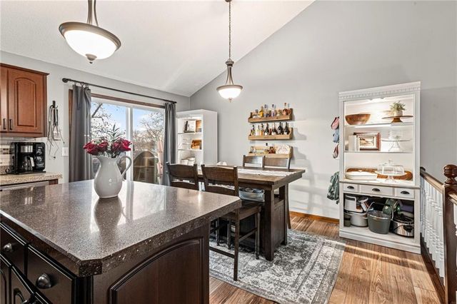 8032 N Everton Avenue, Kansas City, MO 64152