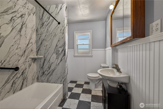 405 Pioneer Drive, Wenatchee, WA 98801