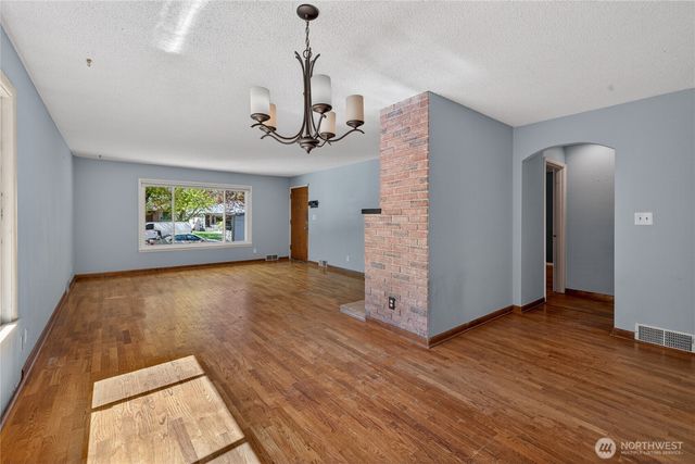 405 Pioneer Drive, Wenatchee, WA 98801