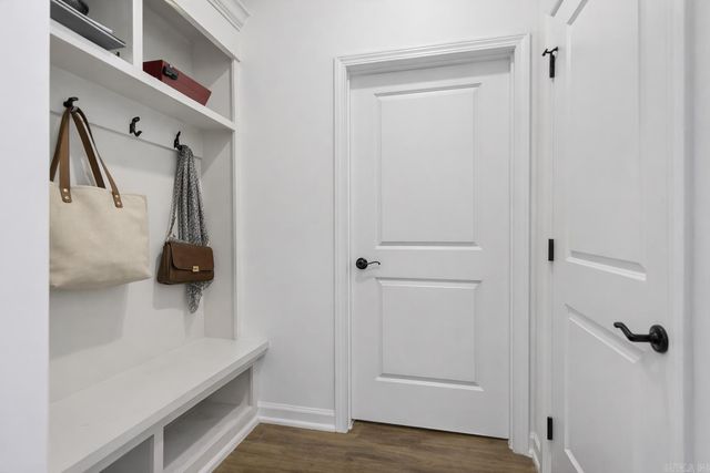 1408 Woolridge Drive, Benton, AR 72019