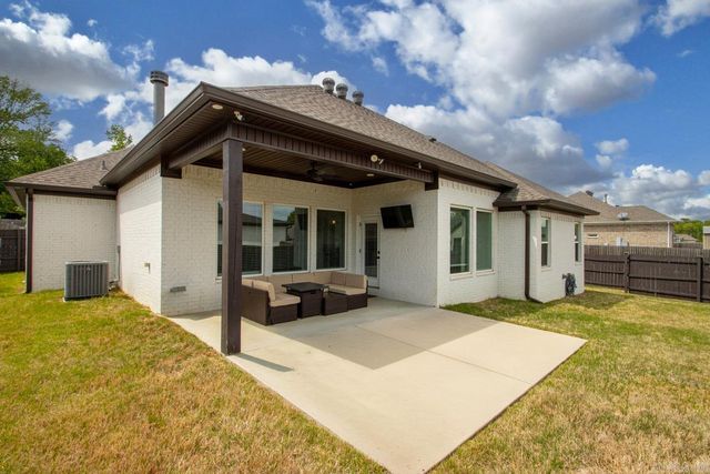 1408 Woolridge Drive, Benton, AR 72019