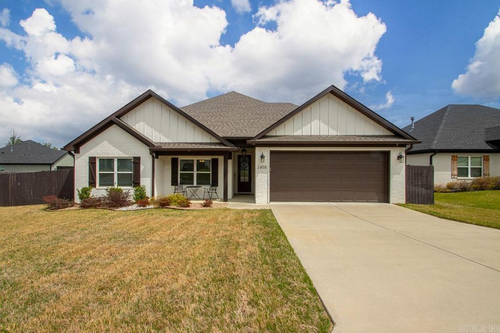 1408 Woolridge Drive, Benton, AR 72019