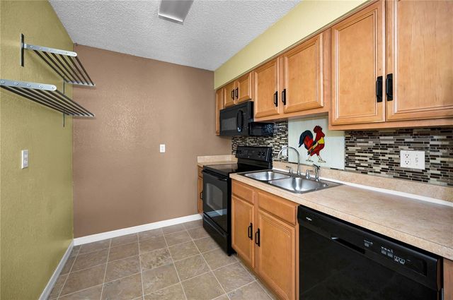 743 HAVEN PLACE 743, Tarpon Springs, FL 34689