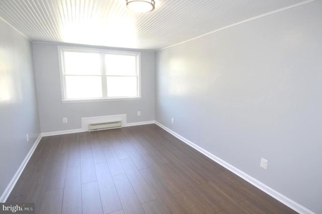 7703 CHESTNUT AVE, Baltimore, MD 21234