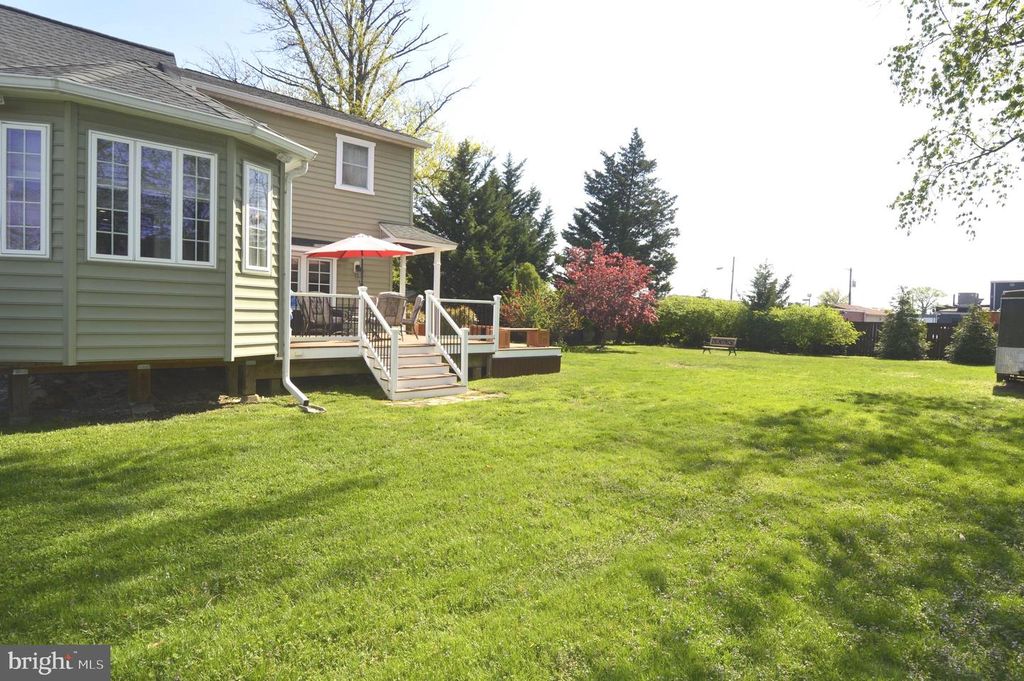 Image 32 of property listing at 7703 CHESTNUT AVE, Baltimore, MD 21234