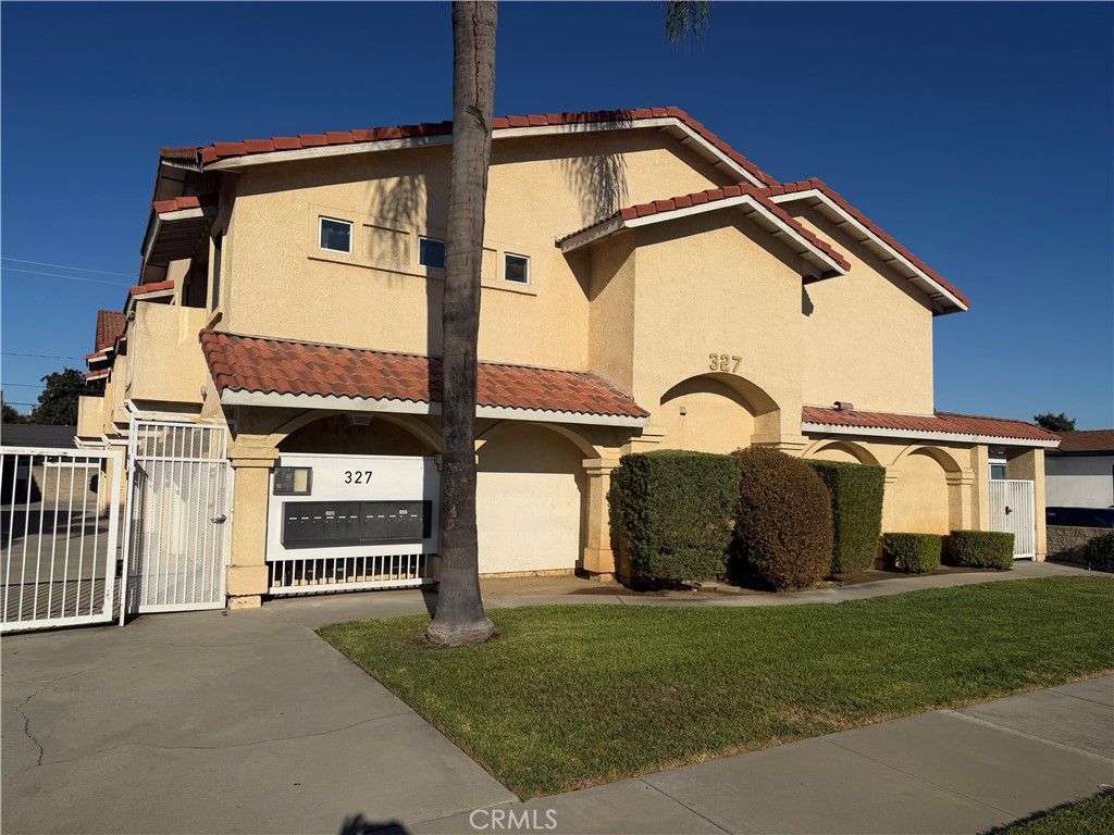 327 N 3RD K, Montebello, CA 90640 — exterior