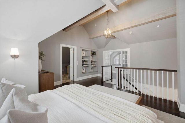 760 Edgewood Road, San Mateo, CA 94402