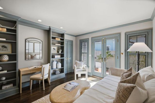 760 Edgewood Road, San Mateo, CA 94402