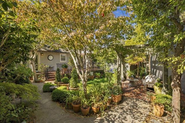 760 Edgewood Road, San Mateo, CA 94402