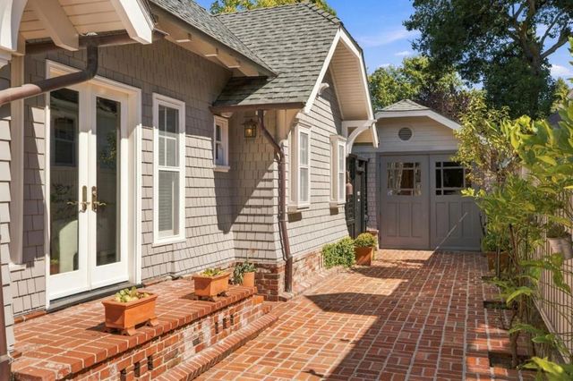 760 Edgewood Road, San Mateo, CA 94402